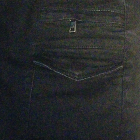 Jeans - Picture 3 of 4